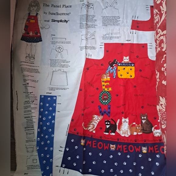 The Panel Place Fabric Traditions simplicity little girl's jumper pattern cats - Picture 3 of 13
